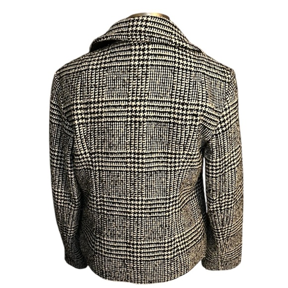 Banana Republic Elegant Black and White Houndstooth Peacoat - Picture 3 of 8